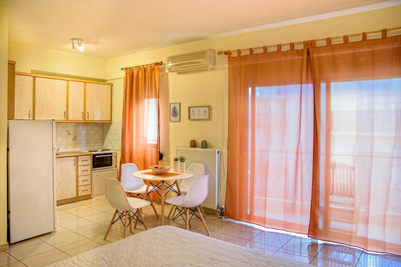 Appartement Sunny City Studio à Kalamata Extérieur photo